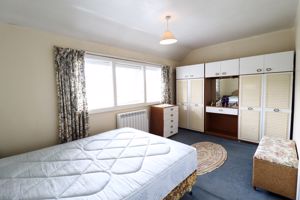 Bedroom- click for photo gallery